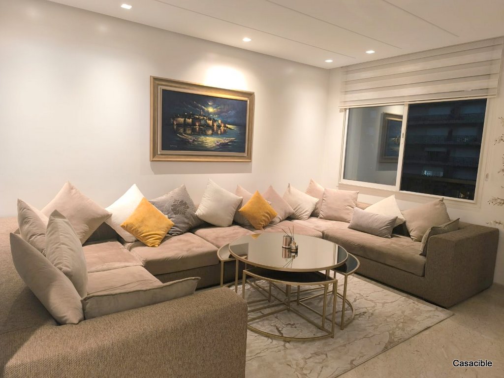 Casablanca Finance City: appartement meublé 2 chambres, terrasse.