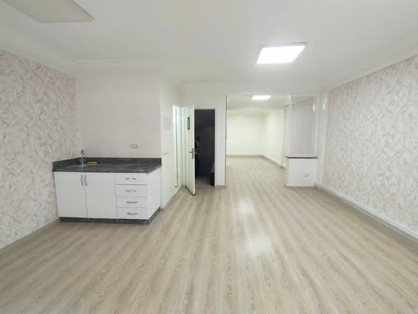 Plateau Bureau 68m² Bourgogne 6000 dh
