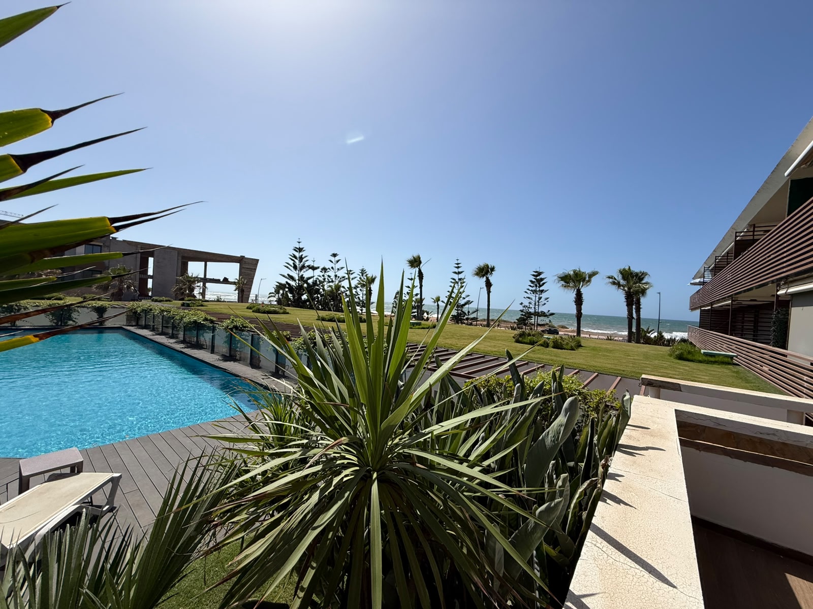 Tamaris – Dar Bouazza | Bel Appartement avec Vue Mer à Vendre 2CH