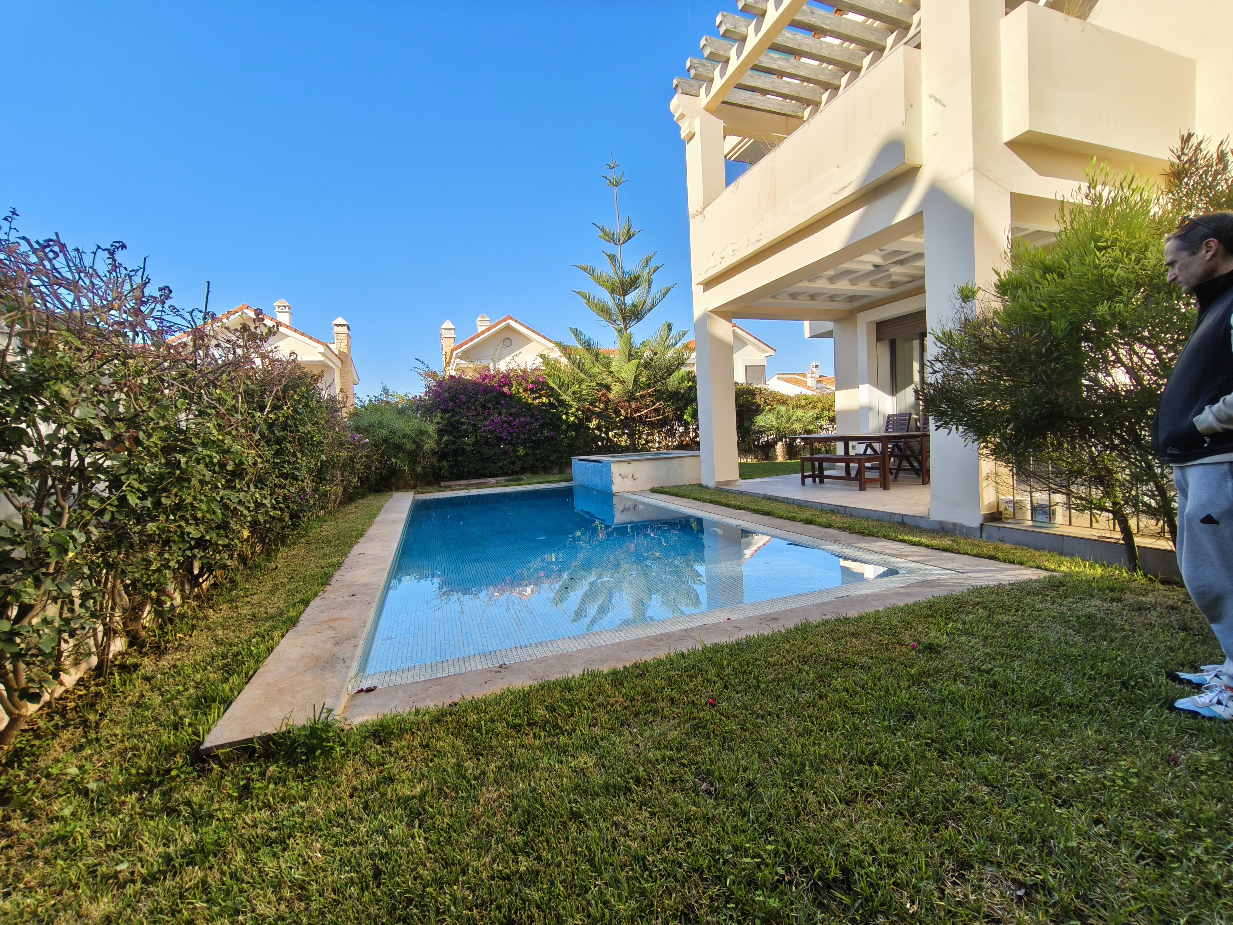 Magnifique Villa de Haut Standing à Louer – Dar Bouazza