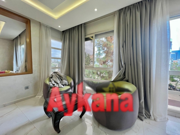 Appartement 214 m² à Hay Riad — 5