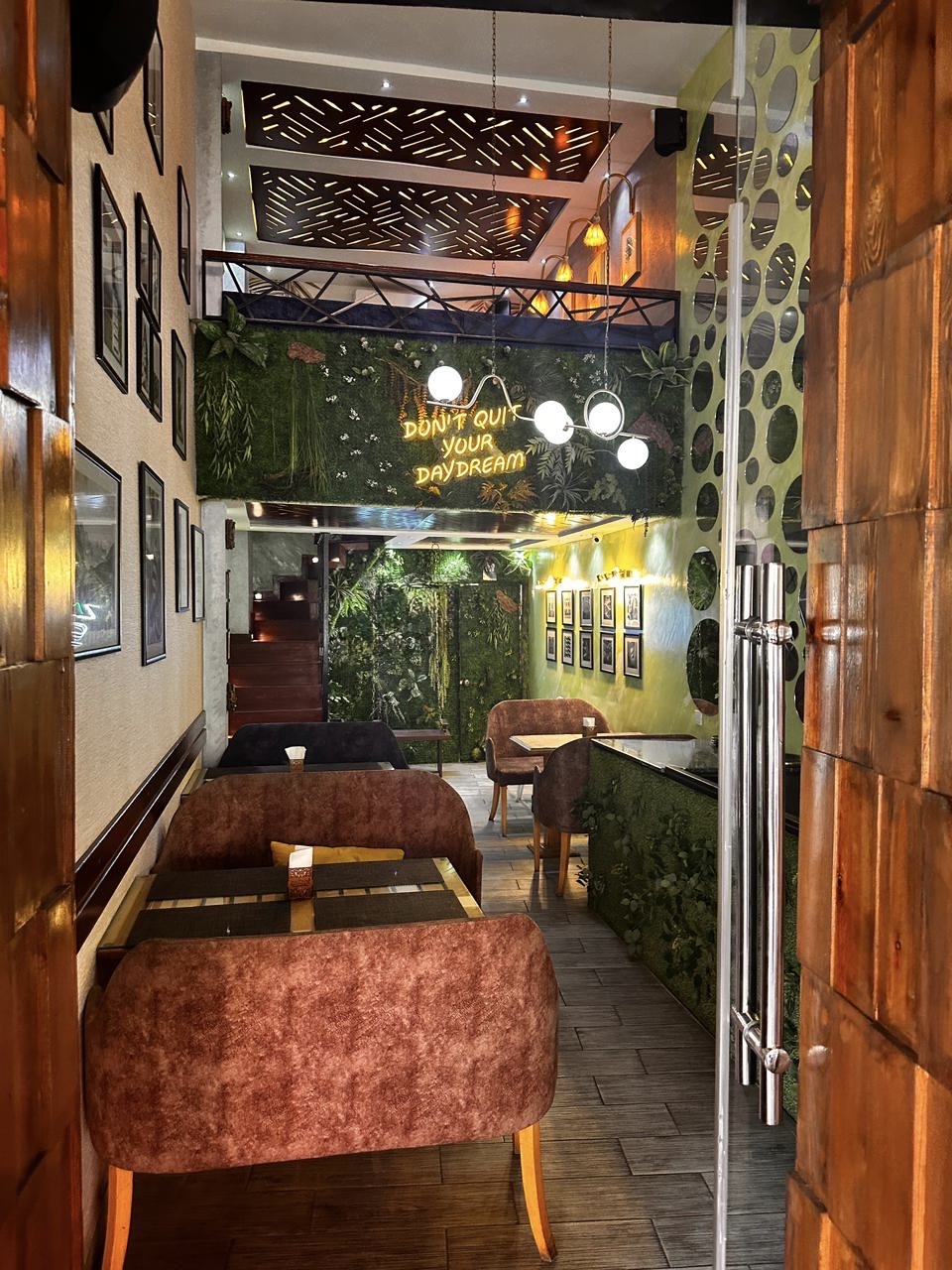 Restaurant à vendre pas de porte et murs Guéliz Marrakech — 2