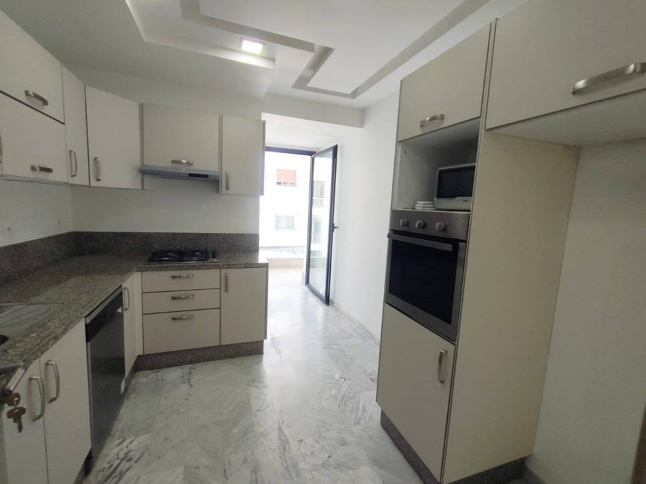 Appartement terrasse 155m² Maarif extention 9000 dh — 4