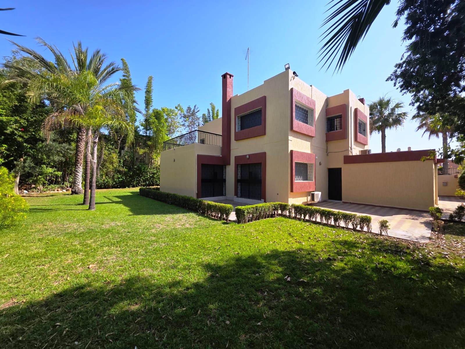Villa en location - quartier OLM