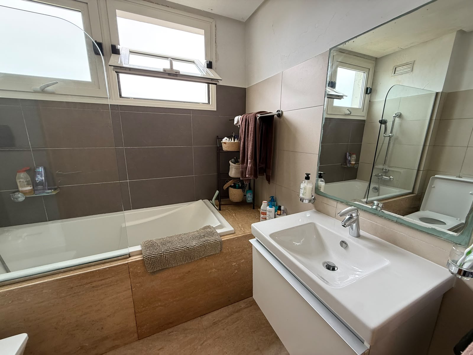 DAR BOUAZZA – Location bel Appartement Meublé avec Vue Mer 2CH — 4