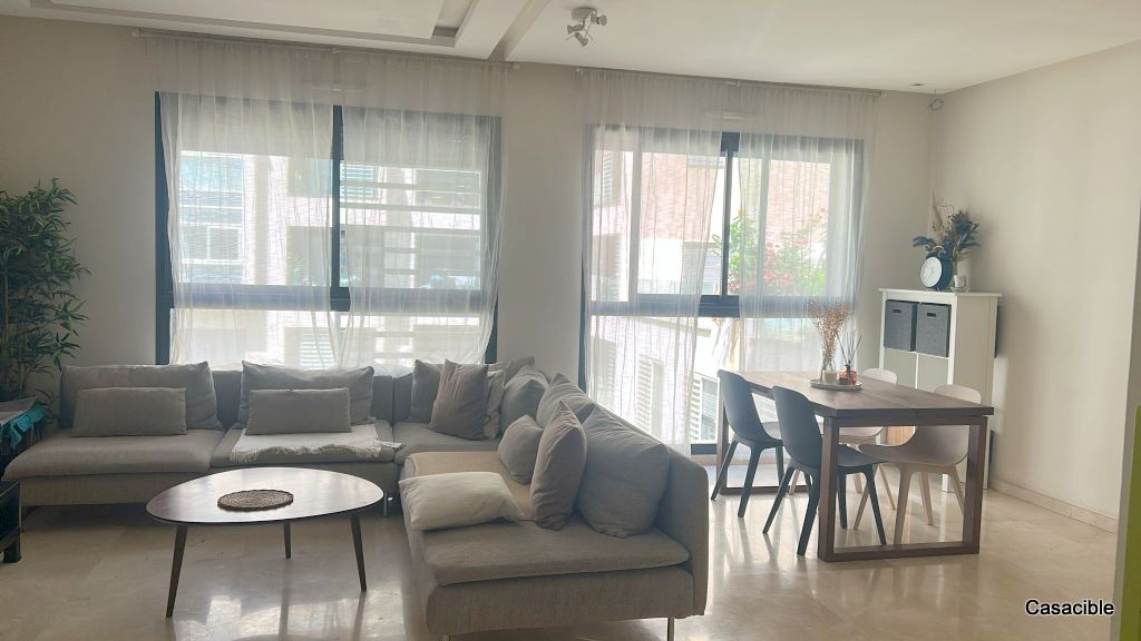 CFC: Location appartement meublé 2 chambres, terrasse. — 5