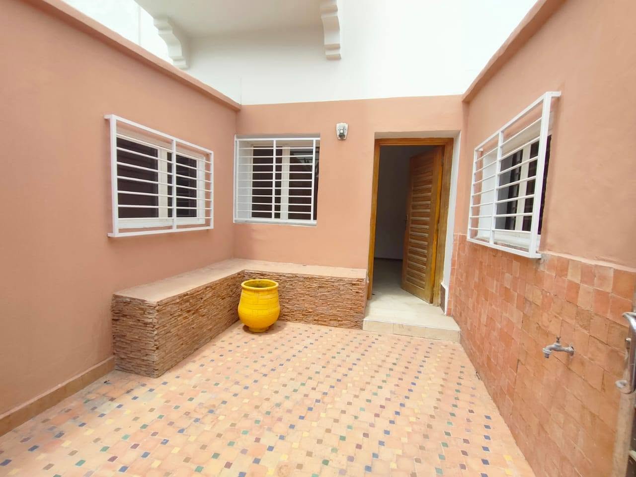 Duplex 2 chambres Ain Diab 7000 dh