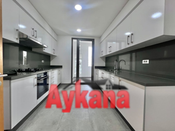 Location Appartement neuf Rabat Orangeraie Souissi — 4