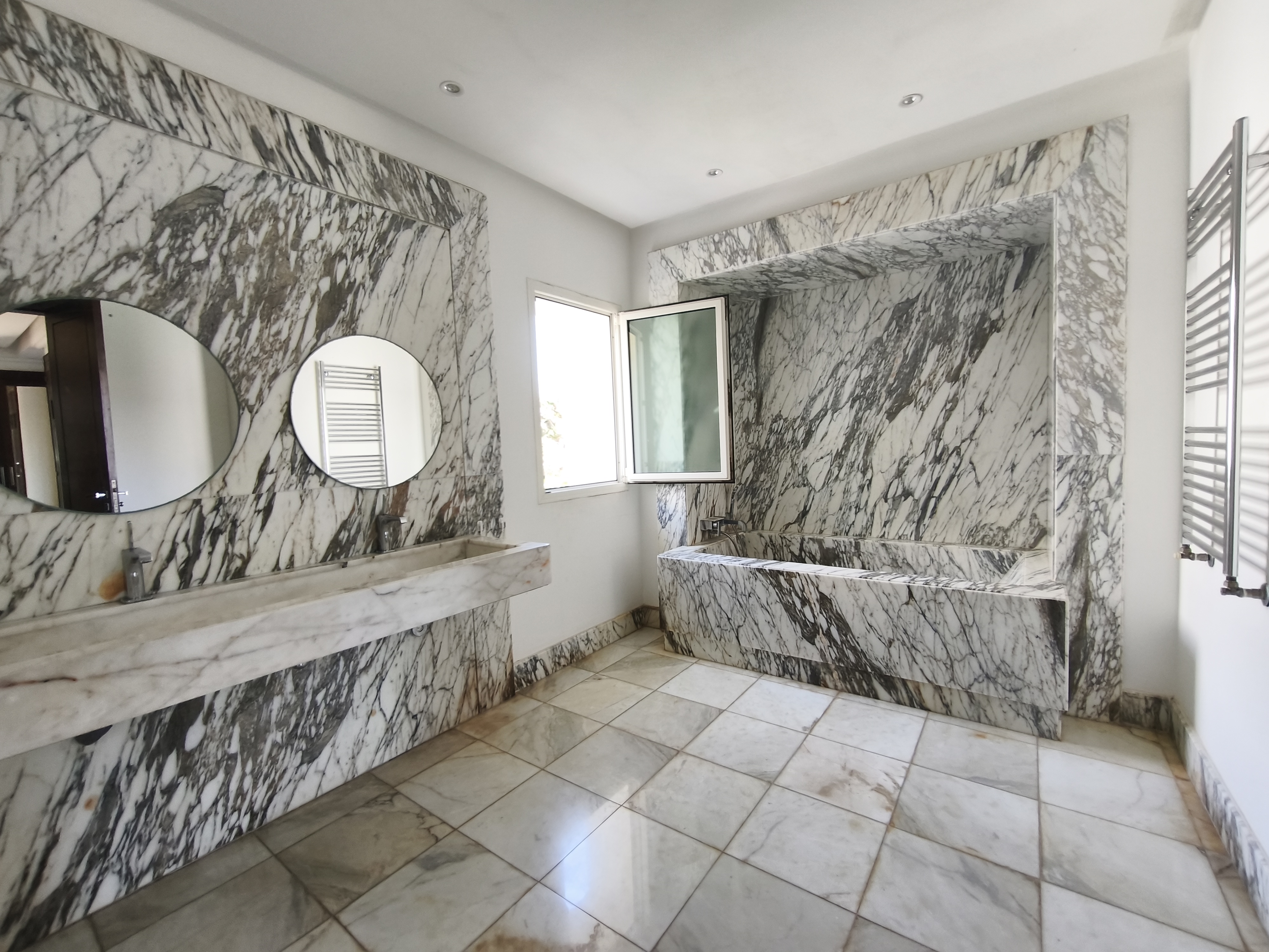Villa 1000 m² à Dar Bouazza — 9