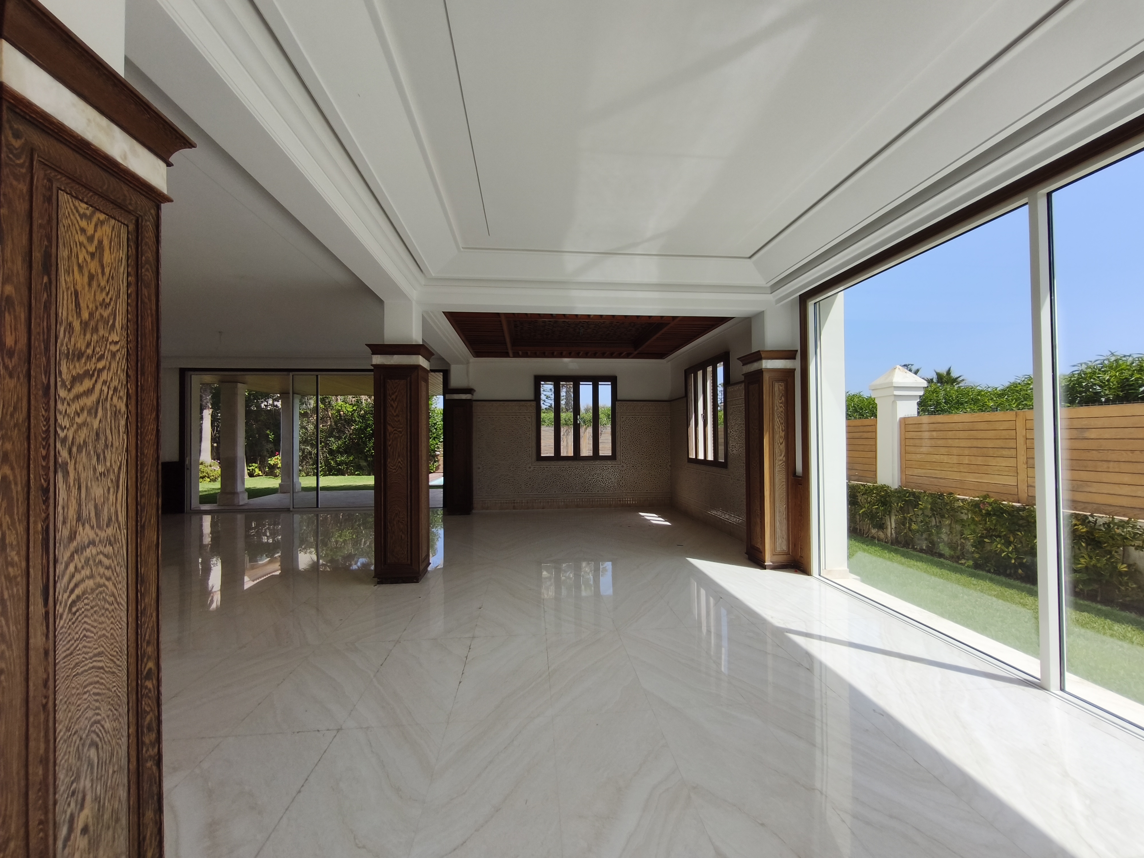 Magnifique villa 6 chambres à louer à Dar Bouazza — 3