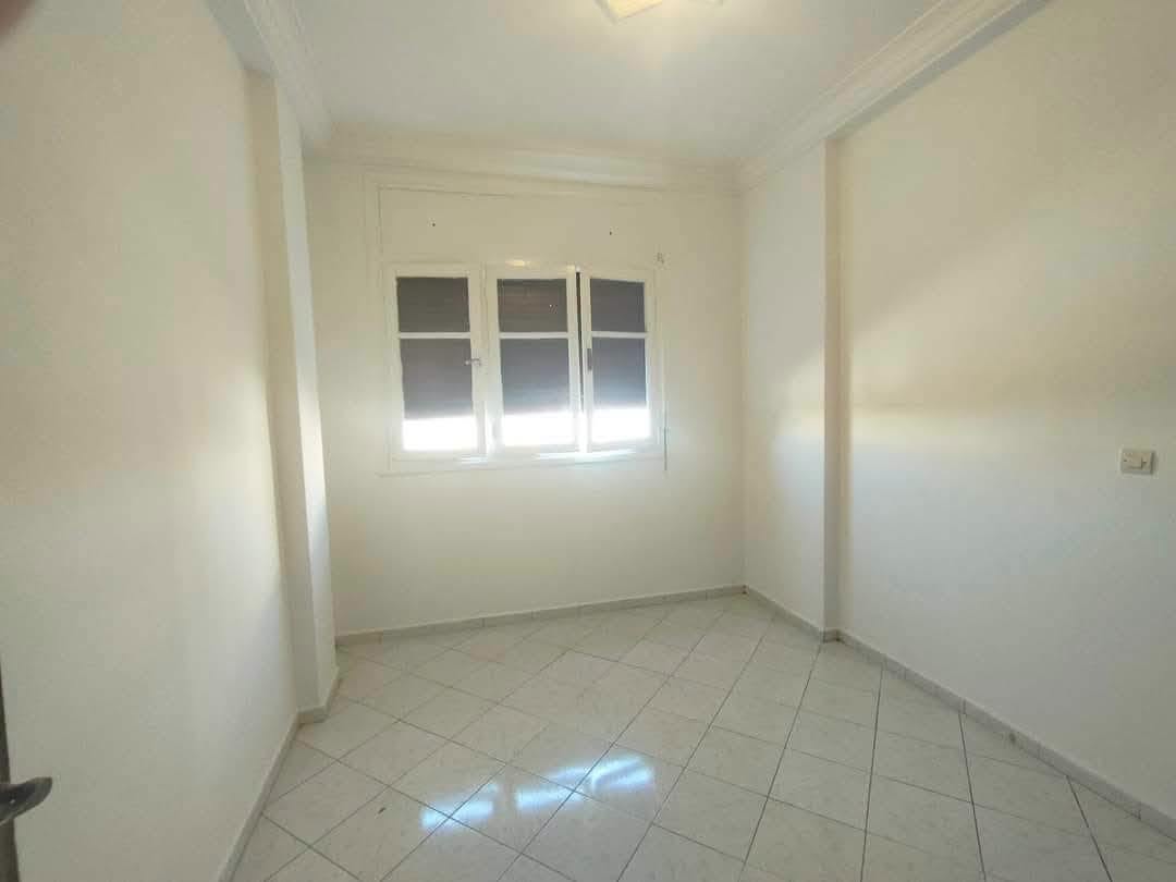 Appartement 80m² Mazola Hay Hassani 3700 dh — 5