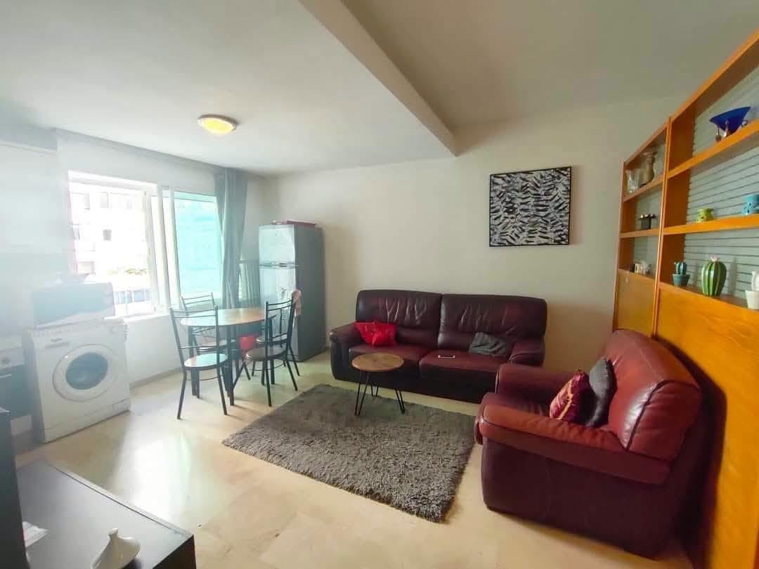 Studio meublé 42m² Anfa 4800 dh — 2