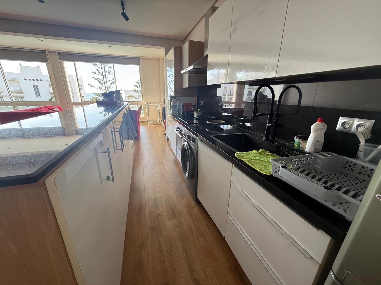 Dar Bouazza – Locat appartement rénové, meublé 2CH — 2