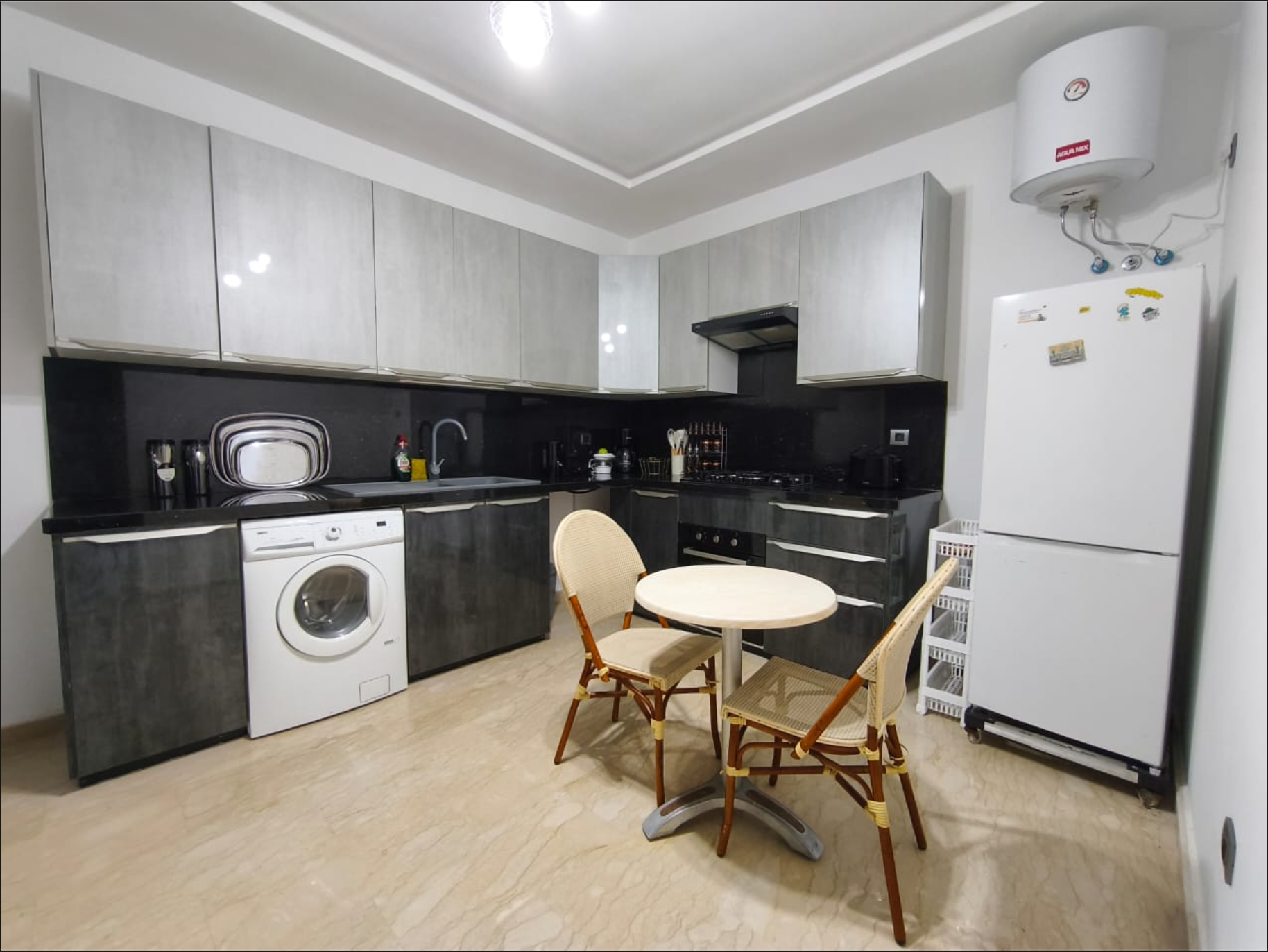Superbe Appartement Rez-de-Jardin | Vue Piscines &amp; Océan — 4