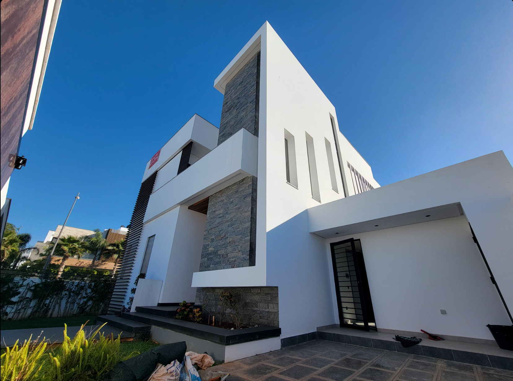 Villa d’Exception à Louer à Dar Bouazza – À Deux Pas de la Plage — 5