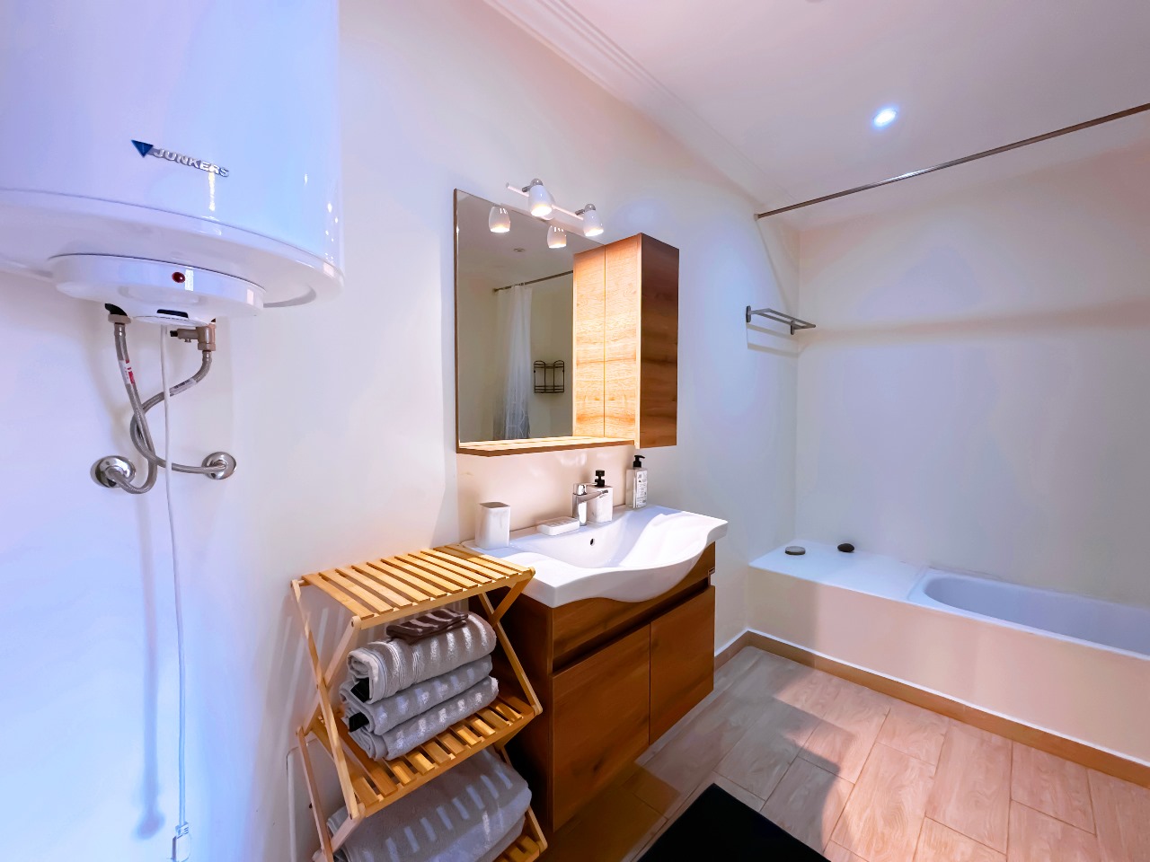 Appartement 112 m² à Av Abdelkrim El Khattabi — 10