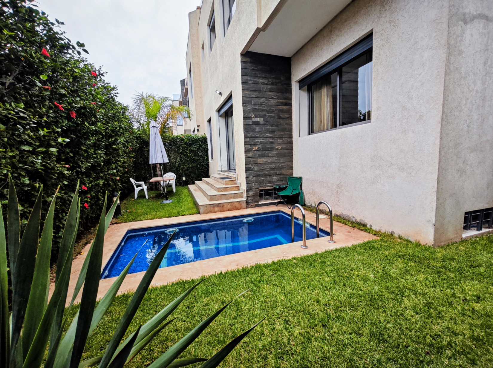 Superbe Villa Meublée avec Piscine, Hammam Rooftop