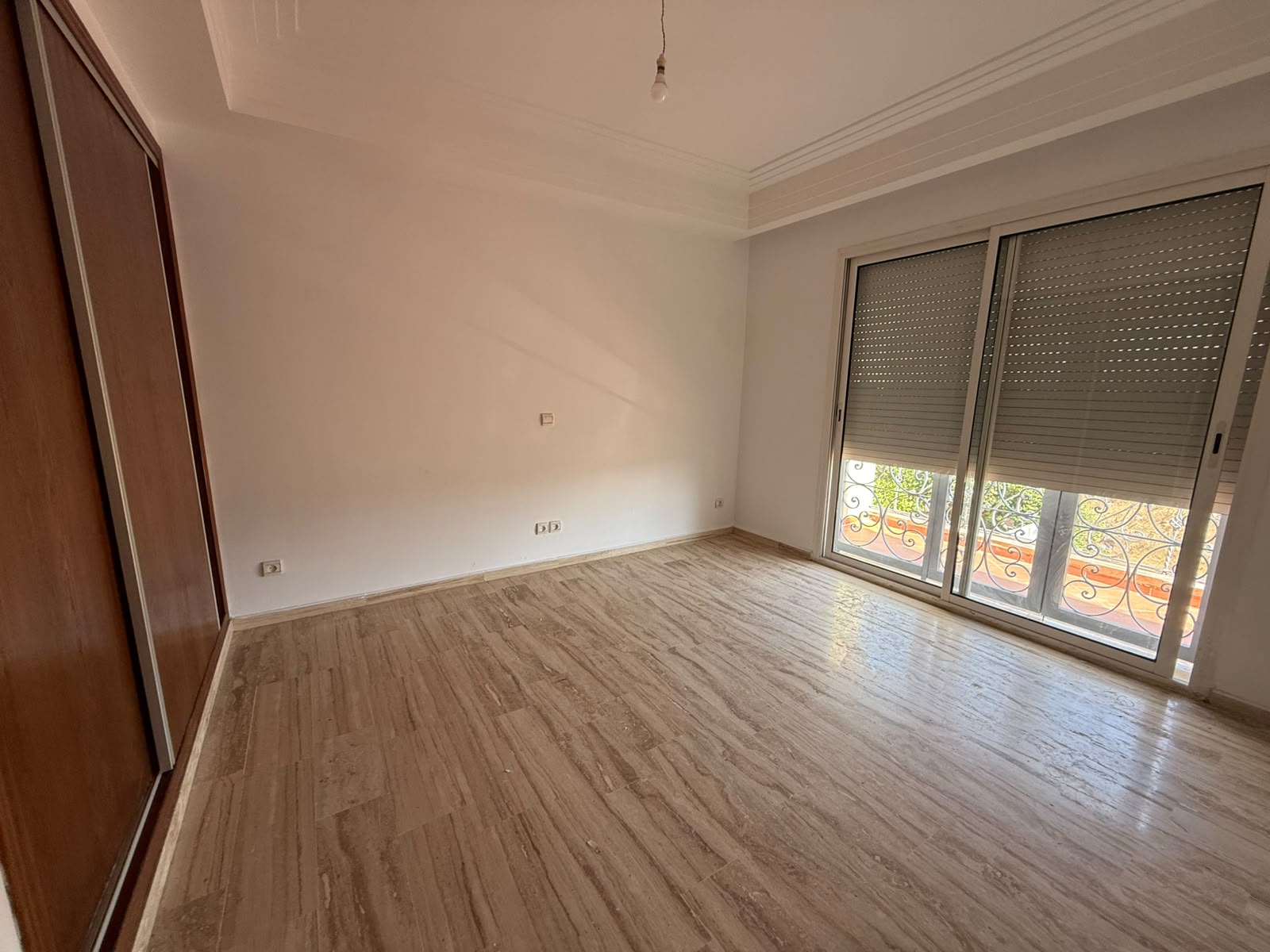 Oued Merzeg – Villa à louer dans une résidence sécurisée 3 CH — 5