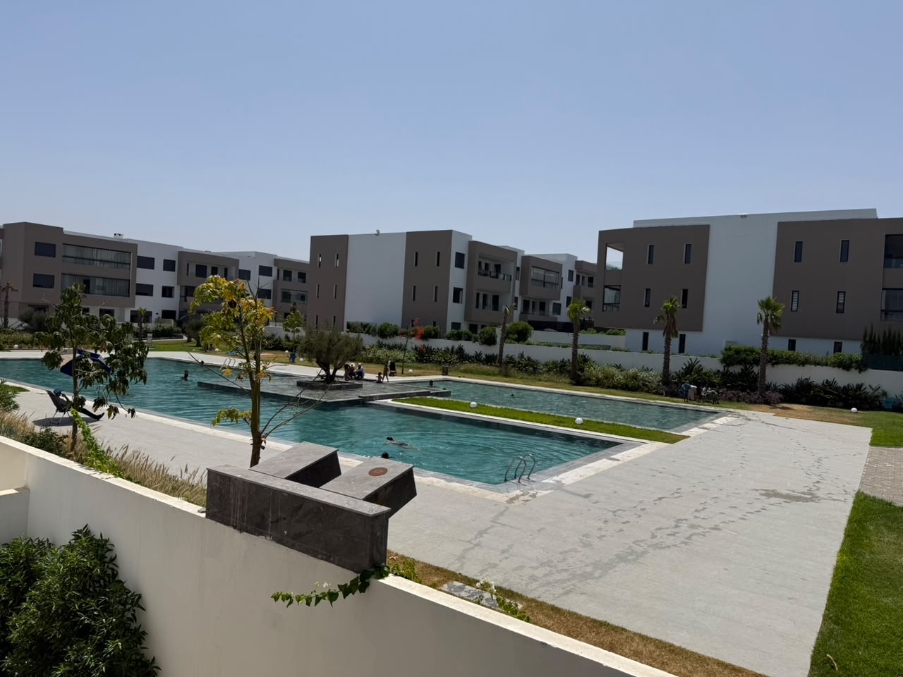 Dar Bouazza – Appartement meublé à louer 2 CH — 2