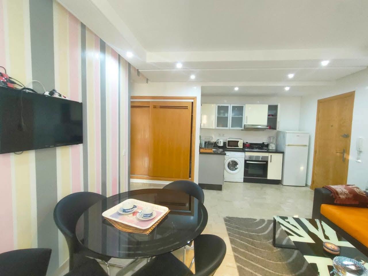 Studio meublé 45m² Mers Sultan TRAM 5250 dh — 5