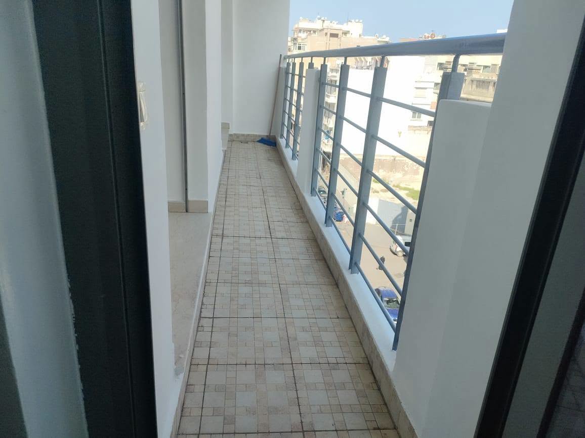 Appartement meublé 80m² Mers Sultan 7000 dh — 4