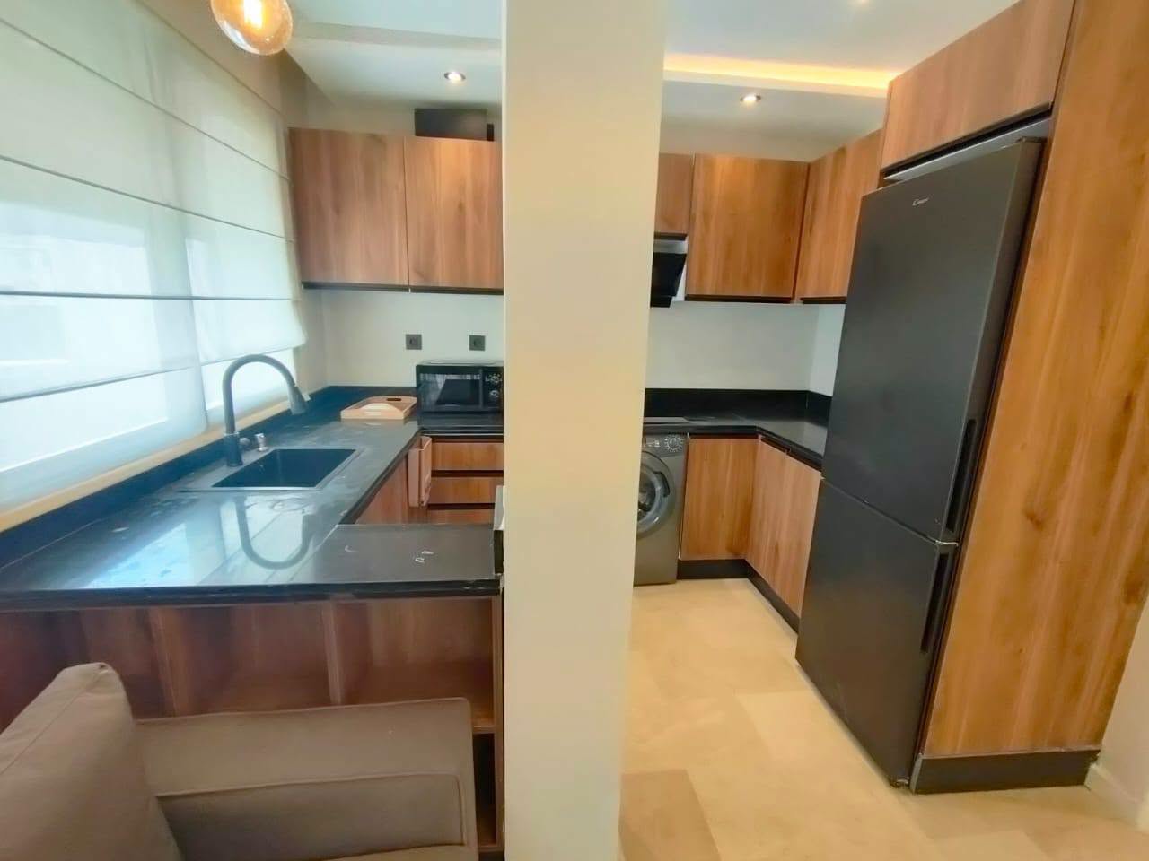 Studio terrasse meublé Bourgogne 5500 dh — 6