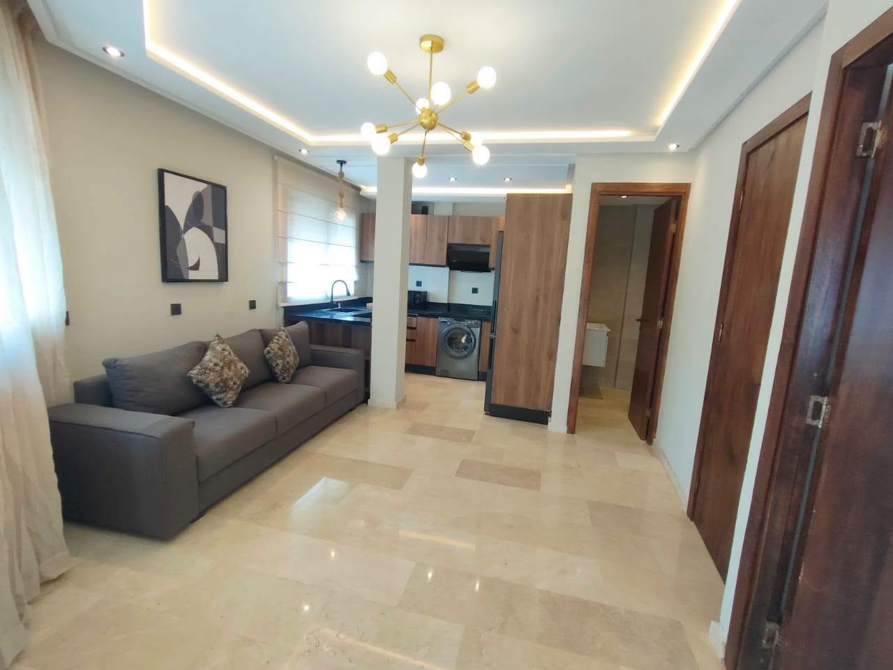 Studio terrasse meublé Bourgogne 5500 dh — 3