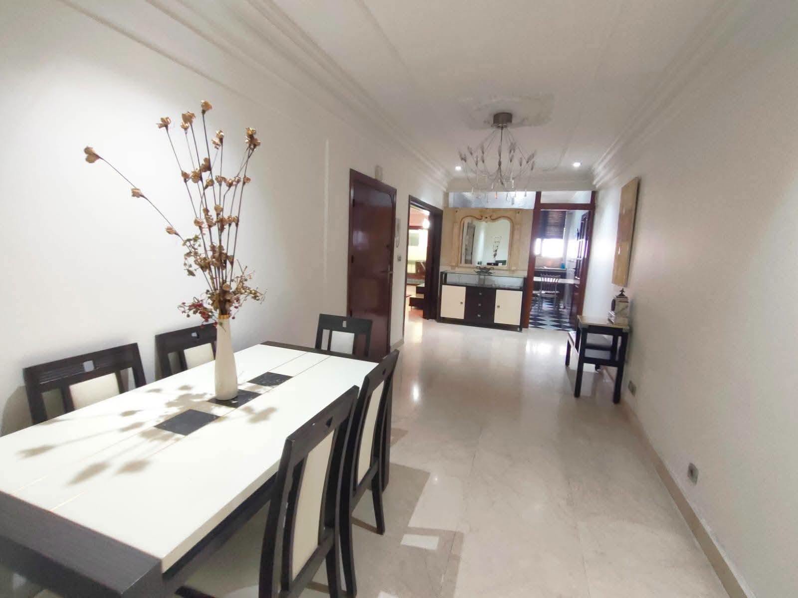 Appartement meublé 135m² Gauthier 8000 dh — 4