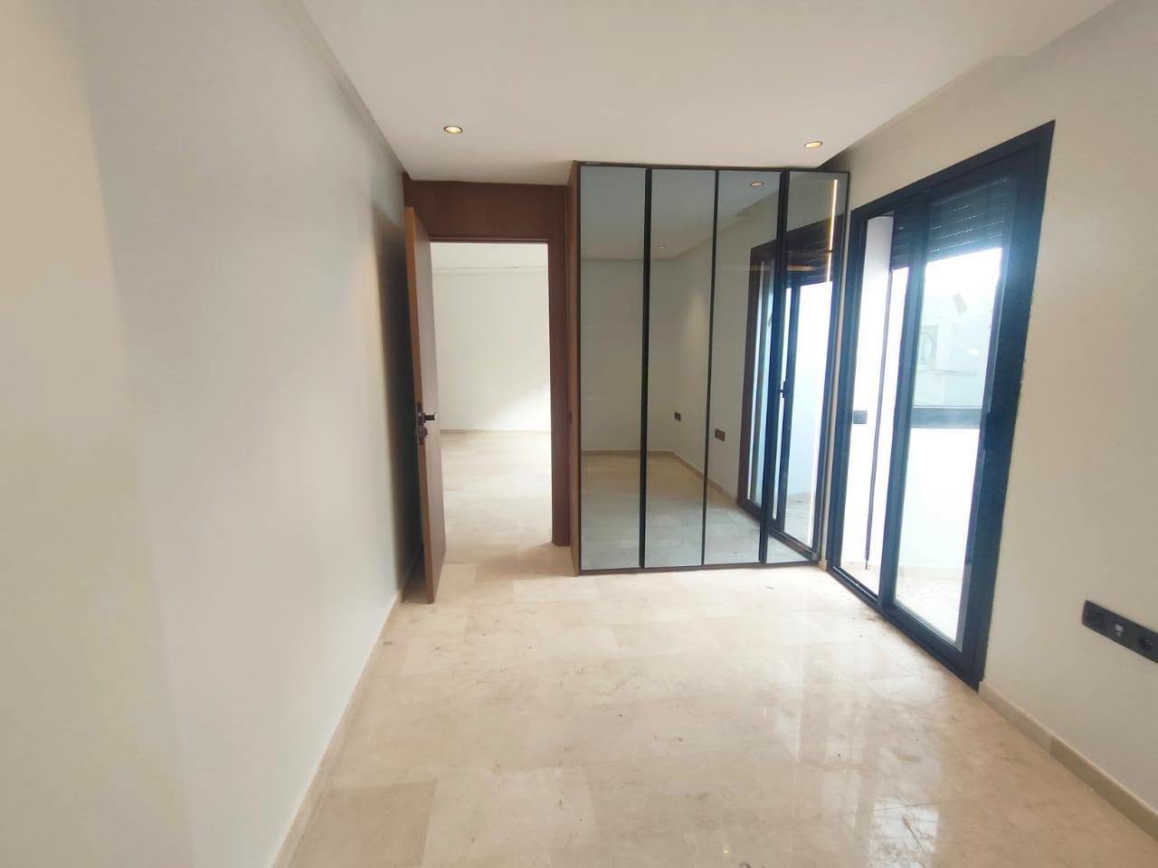 Appartement 48 m² à Californie — 8