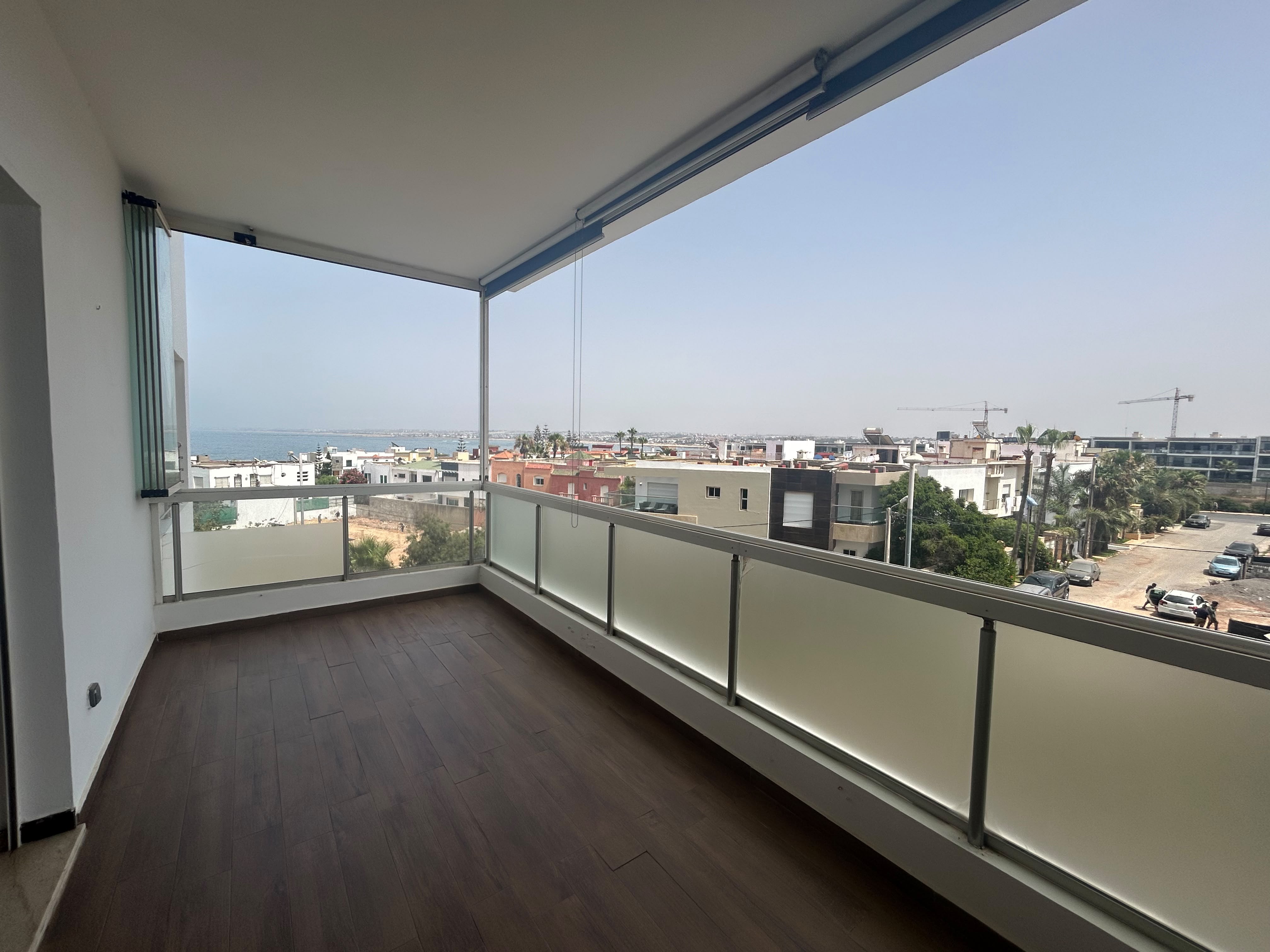 Dar Bouazza – Magnifique Appartement avec Vue Mer à Vendre — 4