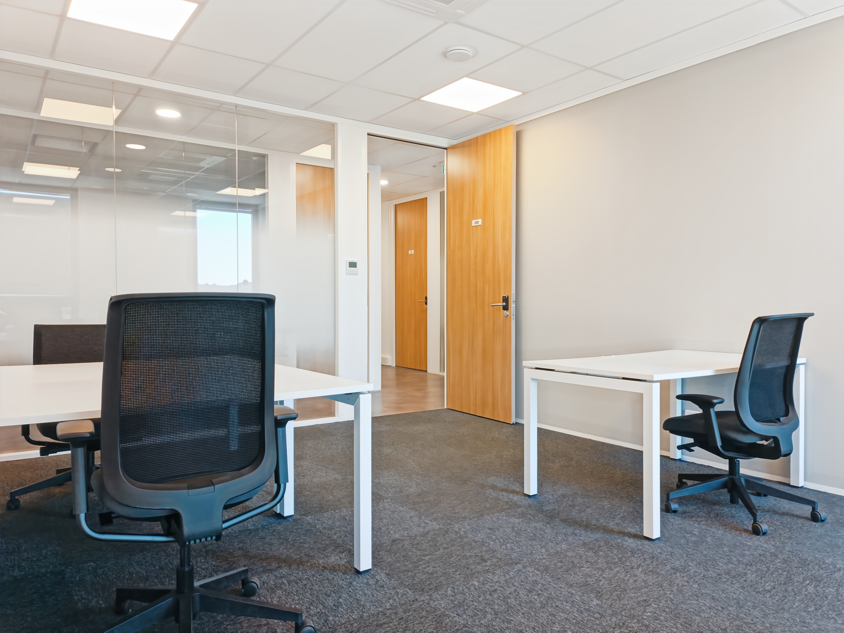 Bureau privé pour 3 personnes – Regus RABAT, Mahaj Ryad Rabat