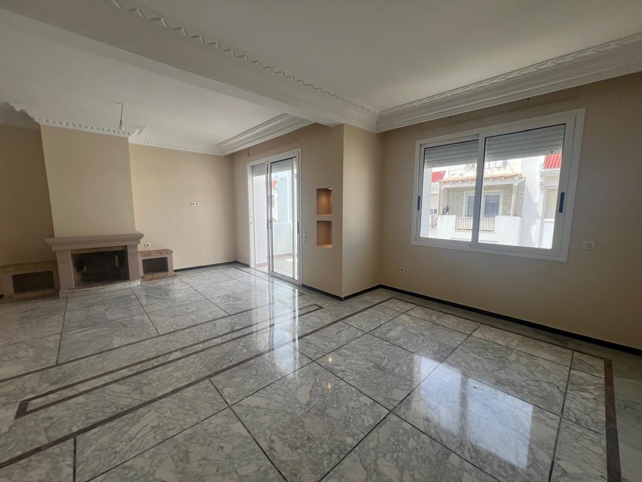 Aïn Diab – À vendre | Spacieux appartement avec vue mer 3CH — 3