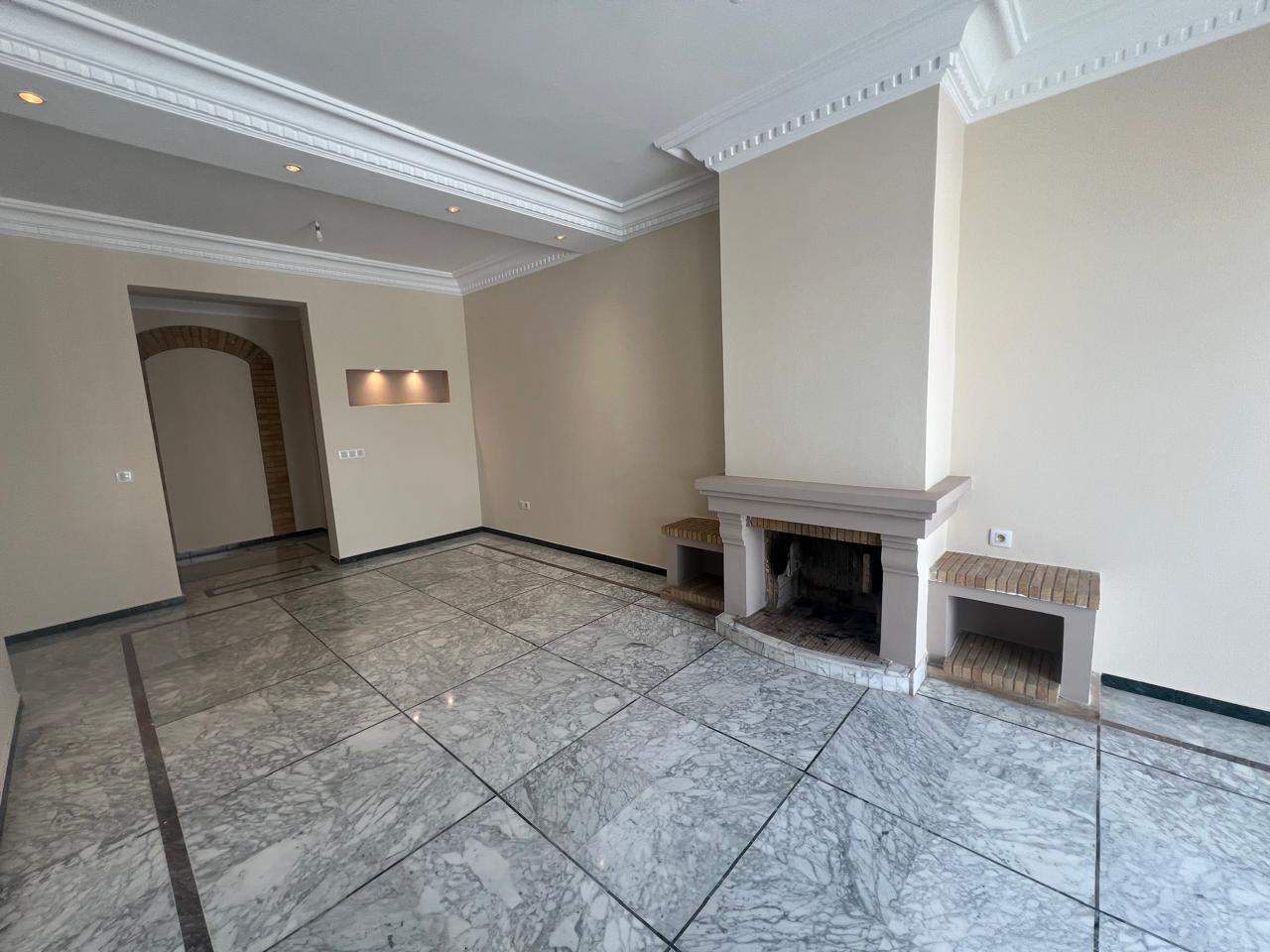Aïn Diab – À vendre | Spacieux appartement avec vue mer 3CH — 6