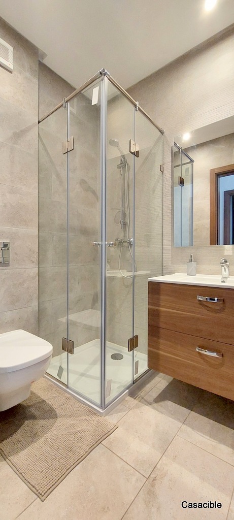 Casa Finance City: Location appartement meublé 2 chambres, terrasse. — 5