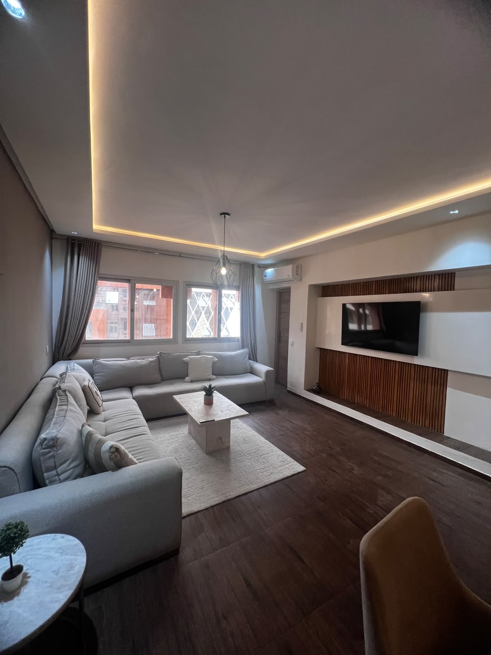 DUPLEX 100m² À louer – BOULEVARD Med VI — 5